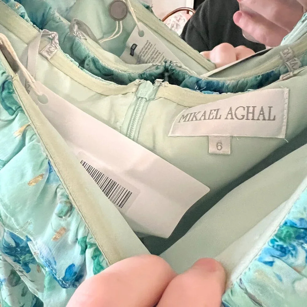 103 NWT Mikael Aghal Long Sleeve Floral Maxi Dress Size 6 Color Blue Green - Picture 3 of 7